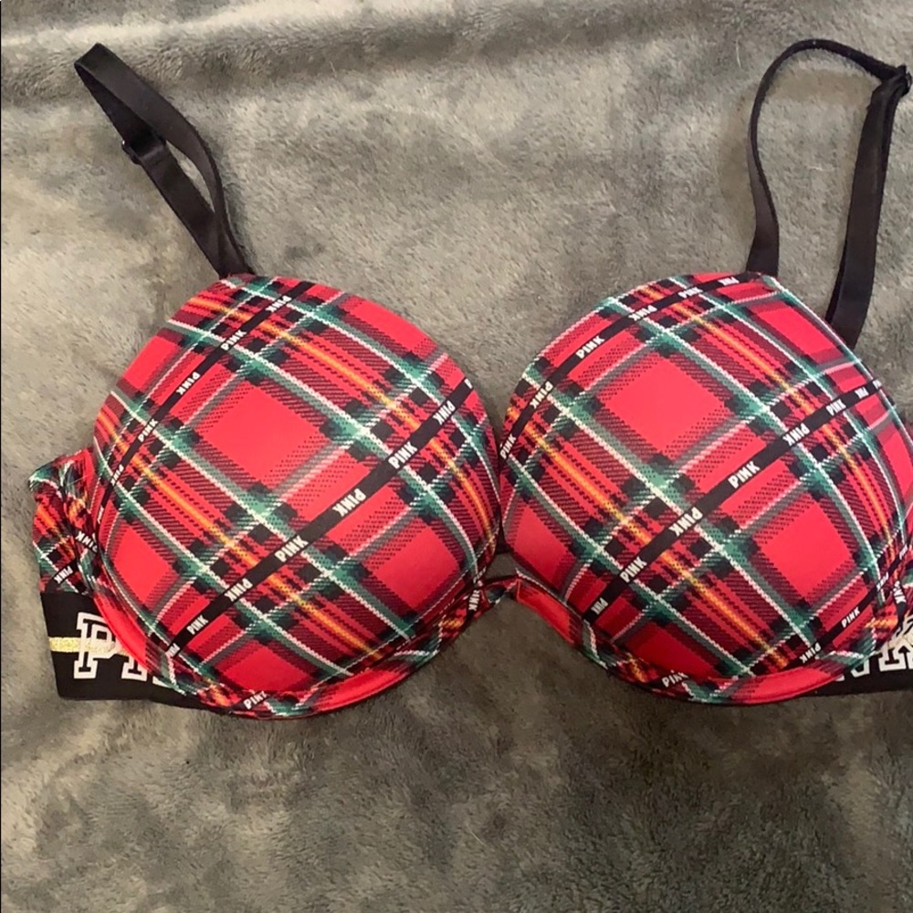 VS Pink Wear Everywhere Super Push